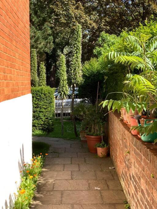 Lepine- Holiday Apartment In Sunny Folkestone Extérieur photo