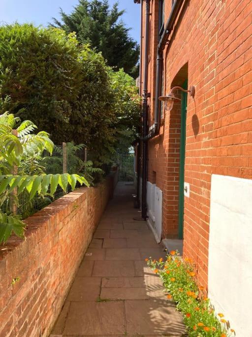 Lepine- Holiday Apartment In Sunny Folkestone Extérieur photo